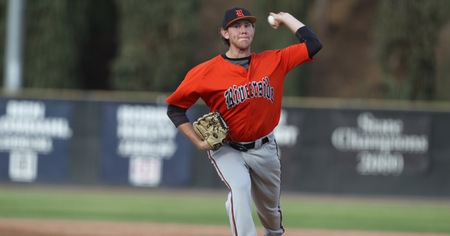 Gary Fayard tossed 1.2 scoreless innings in relief in a 4-3 win over Palomar. (Photo by Bobby R. Hester)