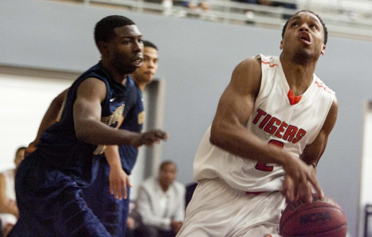 Riverside City College Tigers 75, Cypress College Chargers 58