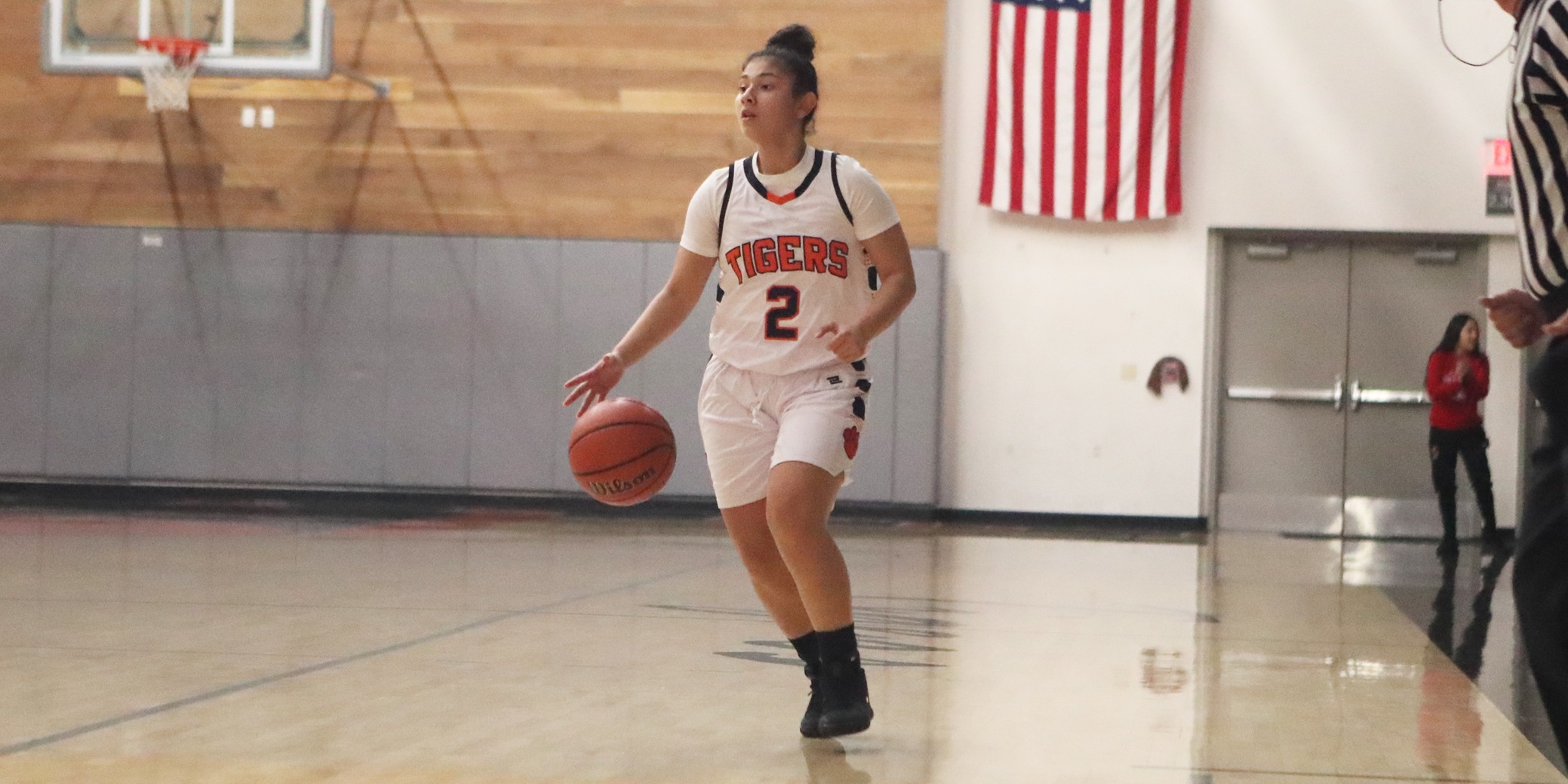 Vanessa Vargas flushed a career-high 16 points in a win over West Hills-Lemoore on Friday afternoon. (Photo by Bobby R. Hester)