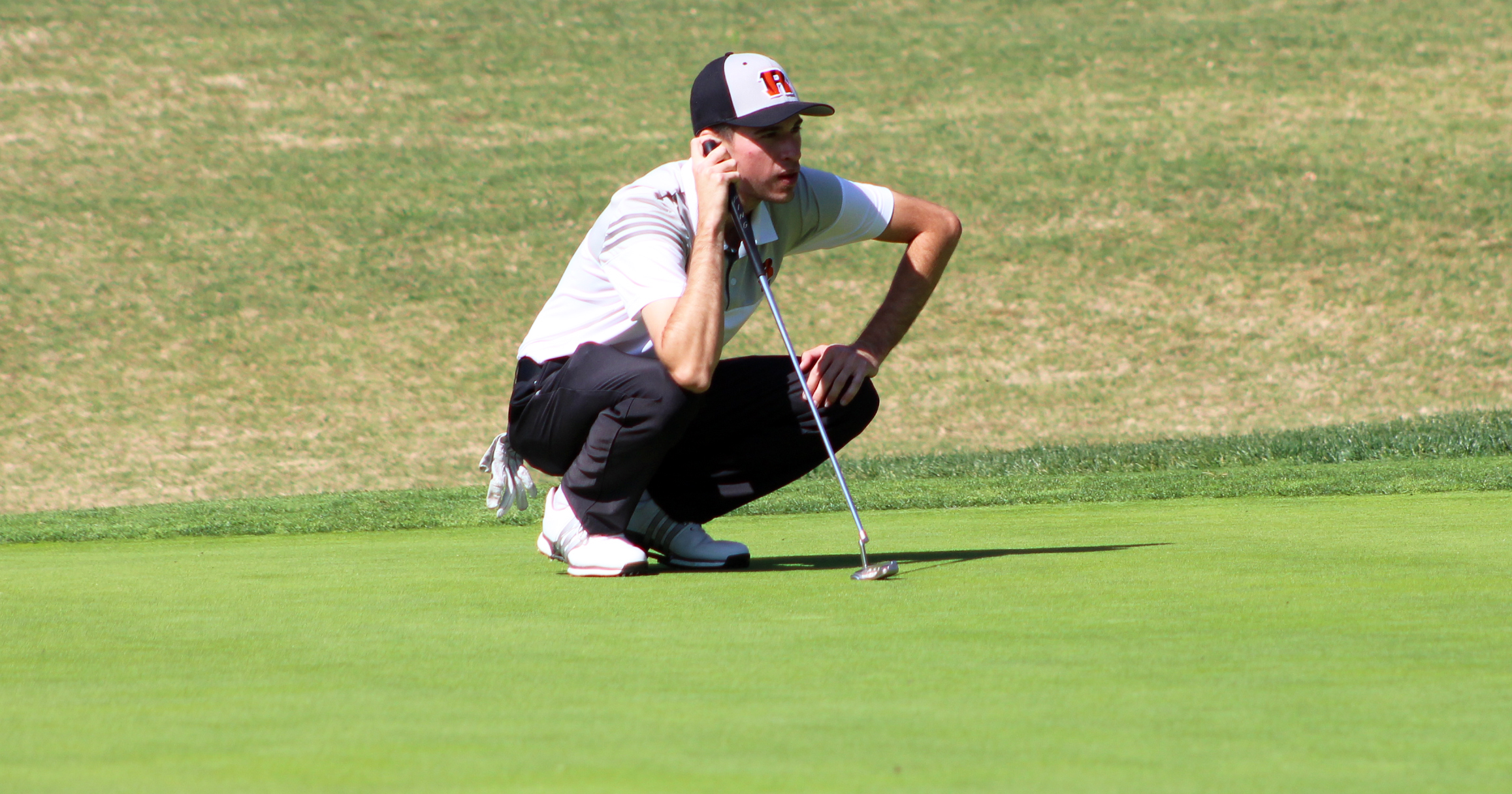 Men’s Golf Finishes Top Three in Conference Action