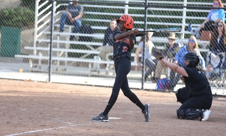 Softball Experiences Highs and Lows in Friday Doubleheader